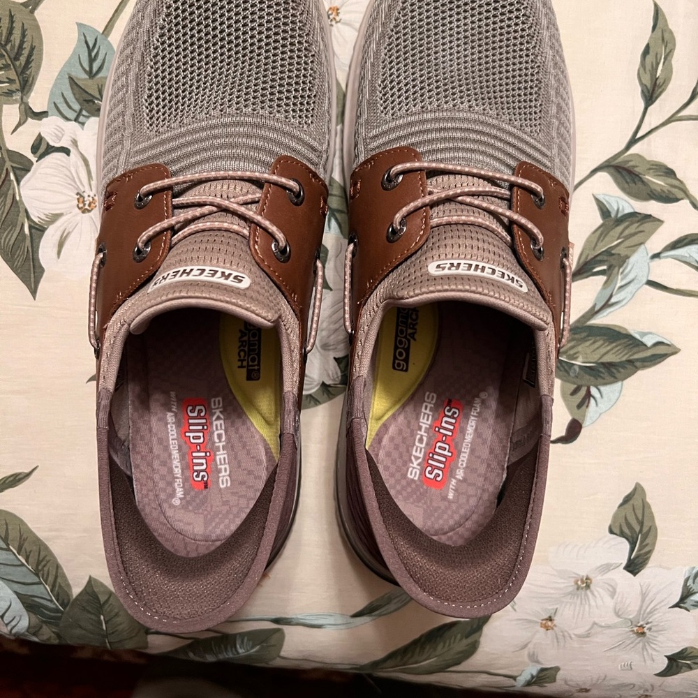 Skechers Men's Gray and Brown Boat Shoes